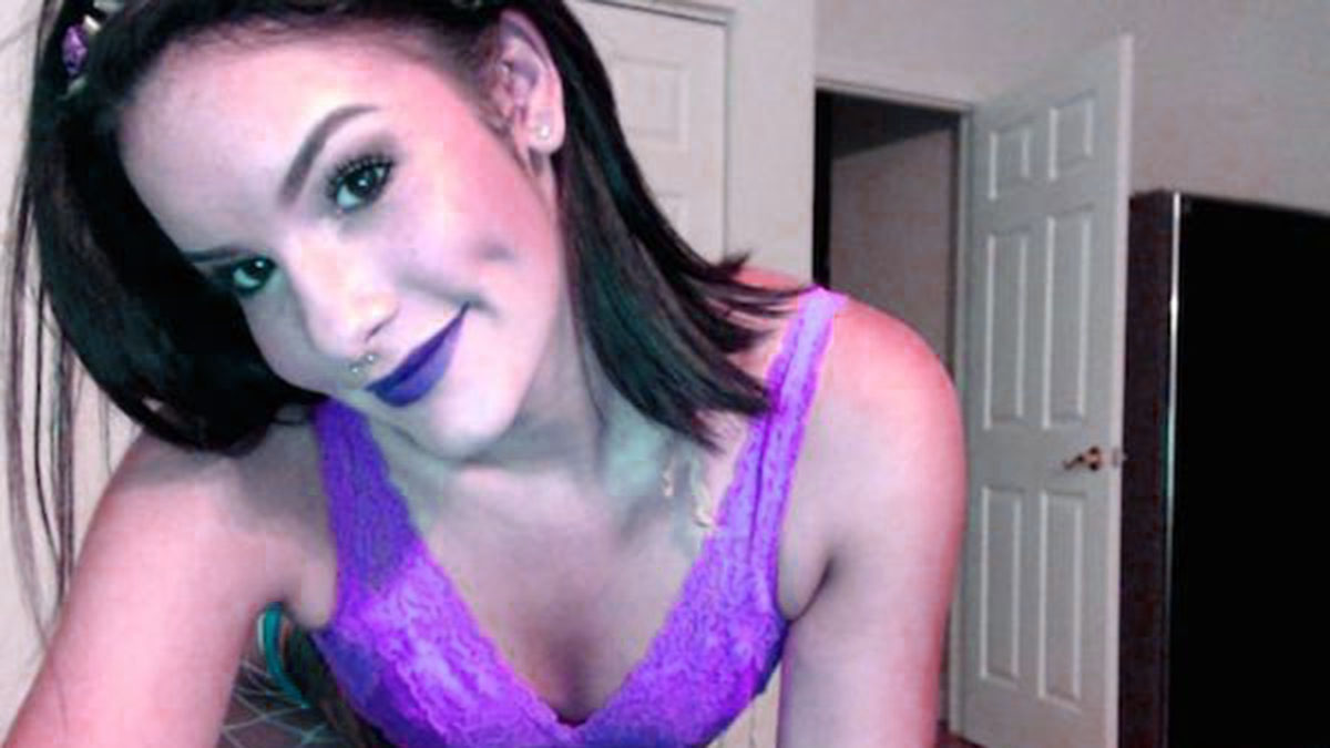 Sexy Eden Sinclair Shares Every Fantasy With Us