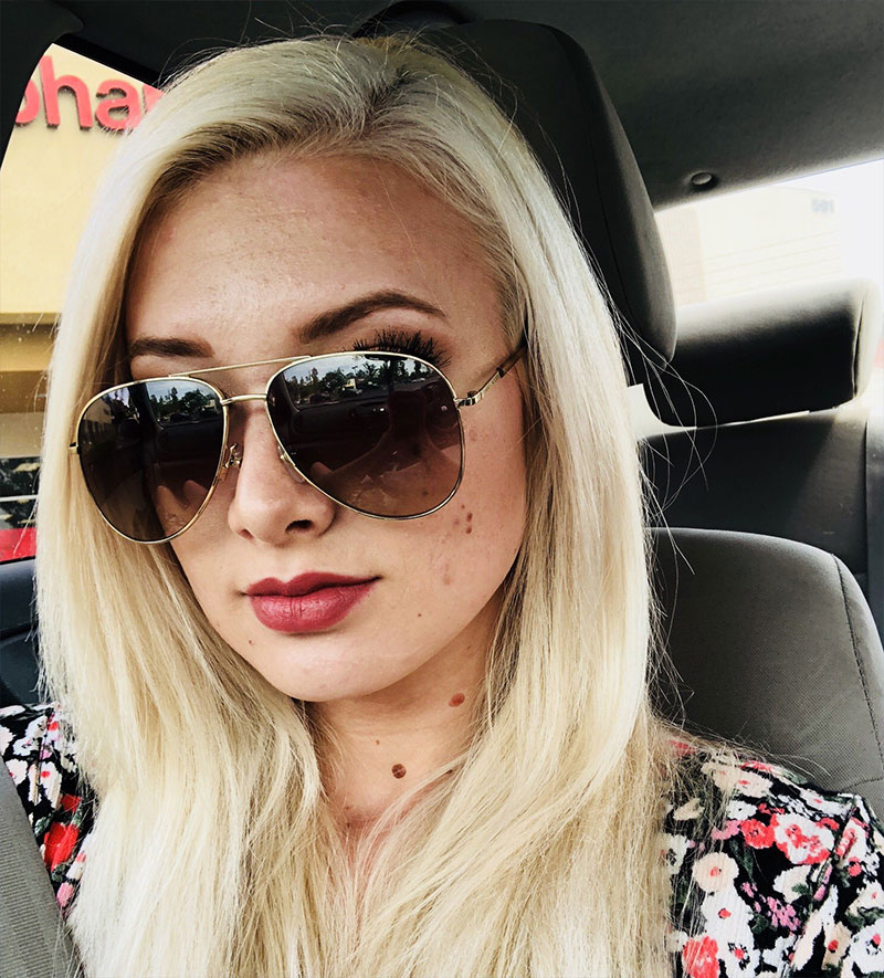 Emily Right Sunglasses Selfie